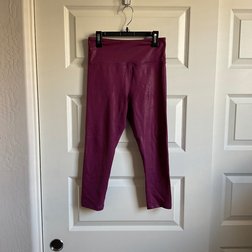 Zyia Active Purple Cropped Shine Leggings - Size 4